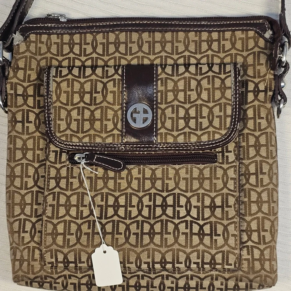 Giani Bernini Signature Logo Monogram Crossbody BagBrown JacquardMessenger Purse
